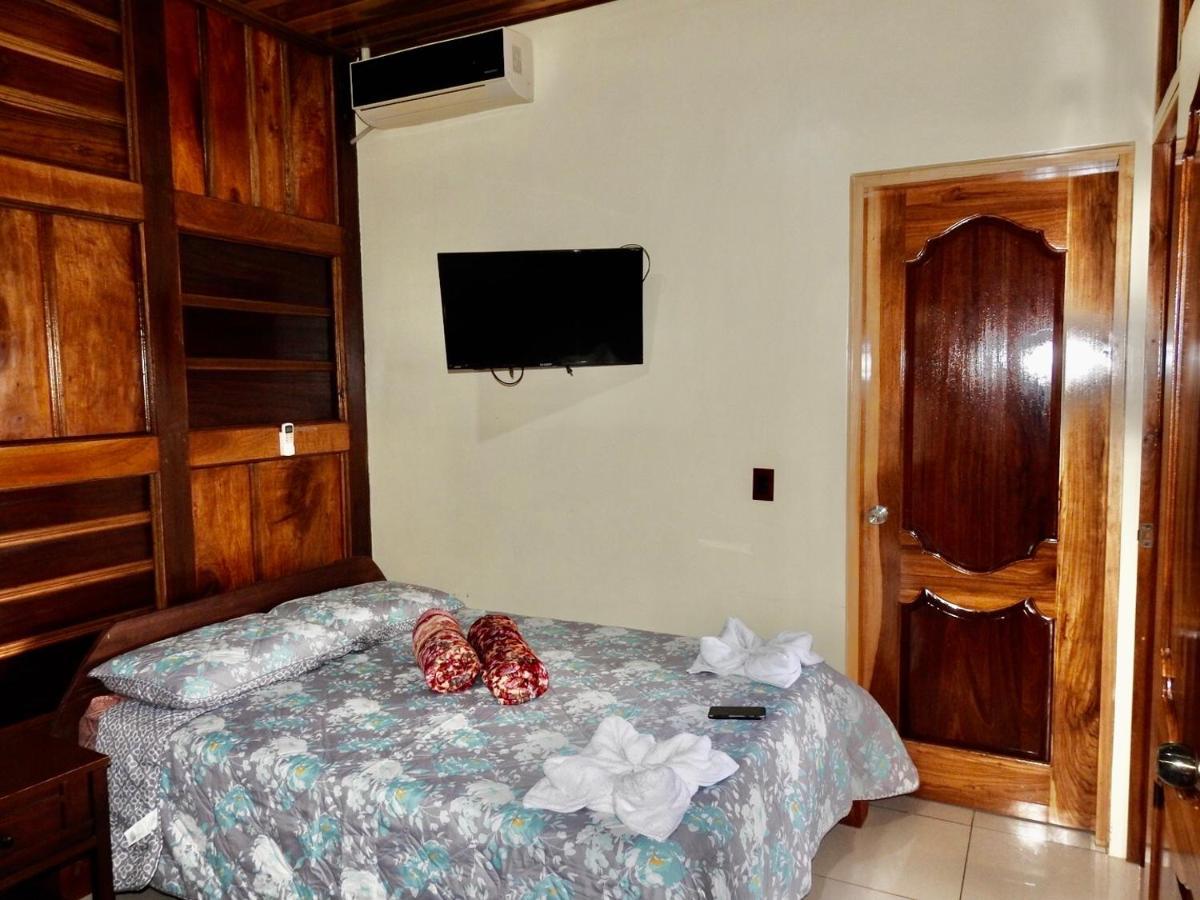 Las Pavitas Cottages La Fortuna Exterior photo