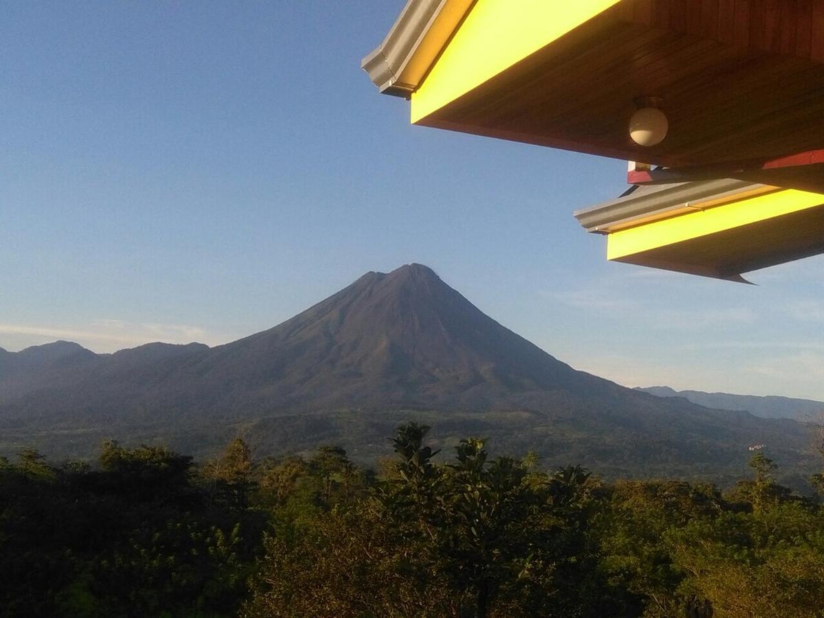 Las Pavitas Cottages La Fortuna Exterior photo