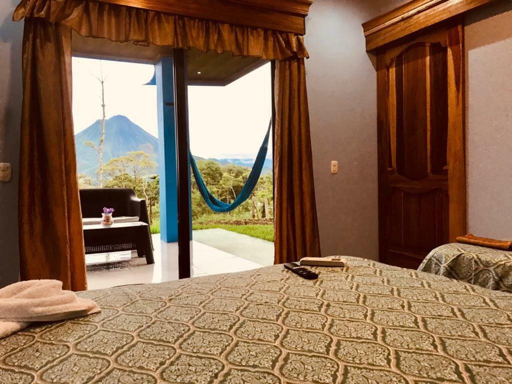 Las Pavitas Cottages La Fortuna Exterior photo